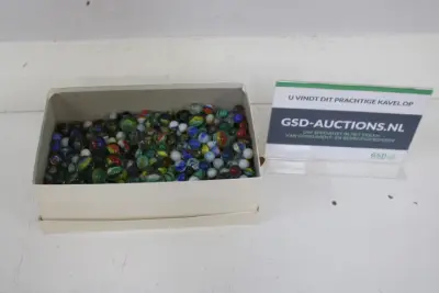 Doos met knikkers – kavel bij GSD Auctions, Zoeterwoude