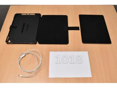 1 Apple iPad 7. Generation A2197 32 GB 10,2" (25,91cm) – kavel bij Zoll-Auktion, Lage