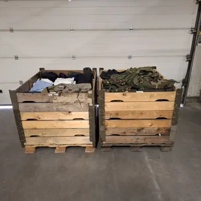 2x Partij camouflage kleding en uitrusting, Woodland / KPU / KL / Falke / Profile – kavel bij Onlineveilingmeester, Groningen