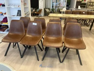 8 stoelen – kavel bij VH Auctions