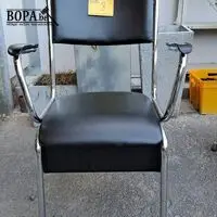 Vintage toiletstoel met verchroomd stalen frame, zwart kunst – kavel bij BOPA Auctions, Aarsele