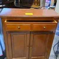 Meubelkast in kerselaar – kavel bij BOPA Auctions, Aarsele