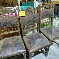 Neorenaissance stijl 1890-1900 antieke stoelen reliëfwerkniv – kavel bij BOPA Auctions, Aarsele
