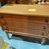 Retro meubelkast Mid-century modern – kavel bij BOPA Auctions, Aarsele