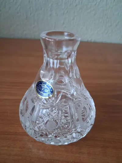 Valaska Bela vaasjes – kavel bij De Kringwinkel, Ieper