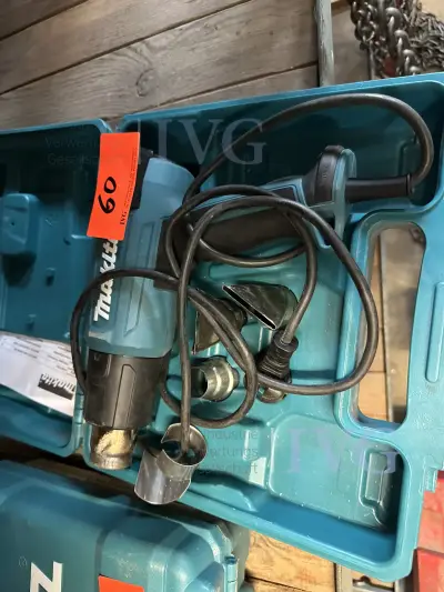 Heißluftfön MAKITA HG6031V – kavel bij IVG, Bautzen