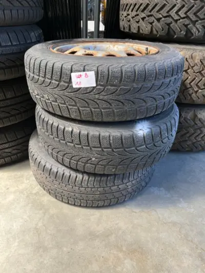 LOT B11 - Lot de 3 roues sur jantes acier – kavel bij Auctionline, Leglise