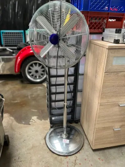 LOT B123 - Ventilateur sur pied SENCYS – kavel bij Auctionline, Leglise