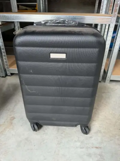 LOT B182 - Valise cabine noire – kavel bij Auctionline, Leglise