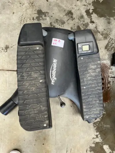 LOT B41 - Mini stepper BODYCOACH avec compteur électronique – kavel bij Auctionline, Leglise