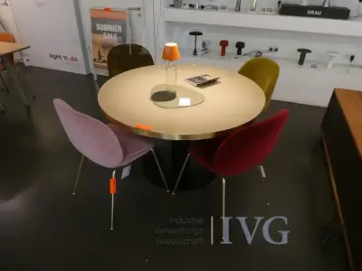 Esstisch GUBI Dining Table 2.0 – kavel bij IVG, Kirchlengern