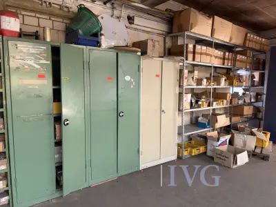 Posten Werkstattschränke / Fachbodenregal – kavel bij IVG, Stolberg