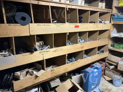 Posten Holz-Lagerregale – kavel bij IVG, Nordhorn