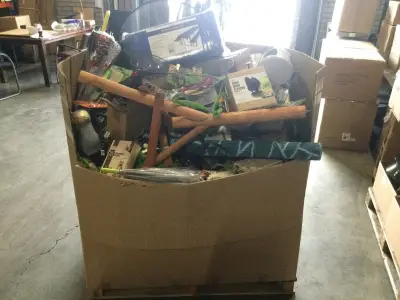 Pallet vol met tuinartikelen ED – kavel bij Onlineveilingmeester, Zutphen