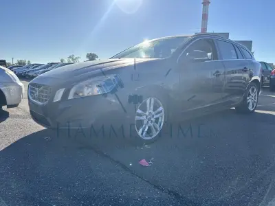 Volvo V60 1.6 D2 Momentum, 2013 – kavel bij Hammertime