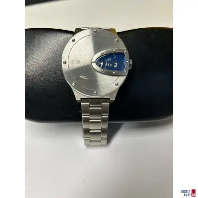 Herrenarmbanduhr – kavel bij Justiz-Auktion, Schweinfurt