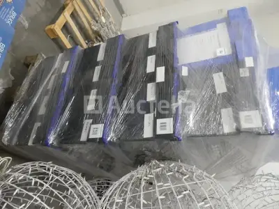 REF:Pallet 1 - 100 Verschillende LED-lichtsnoeren – kavel bij Auctelia, Anderlecht