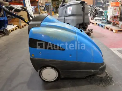 Suroil Elektrische Vloerborstelmachine – kavel bij Auctelia, Herve