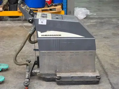 Vloer/veegmachine Agis Ambassador compact 200 CB – kavel bij Auctim, Kontich
