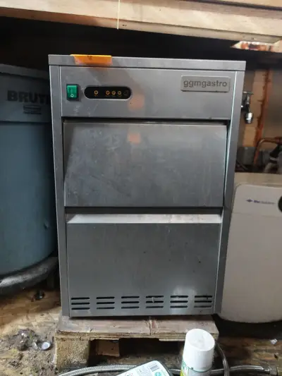 Ijsmachine GGmgastro – kavel bij Openbare Verkopen, Kortrijk
