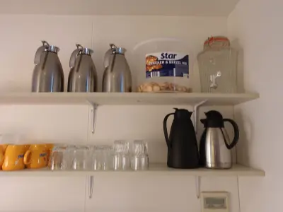 Partij koffie toebehoren – kavel bij Openbare Verkopen, Kortrijk