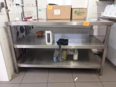 Rvs Tafel – kavel bij Openbare Verkopen, Kortrijk