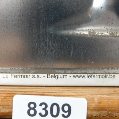 Oud emaille reclamebord voor de veiligheidsinspectie van motorvoertuigen van VVN en BOVAG – kavel bij ProVeiling, Wageningen