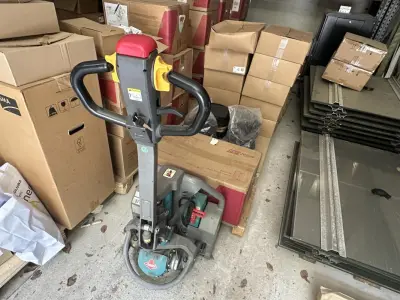Elektro-Niederhubwagen – kavel bij Lueders & Partner, Eberau Nord 2