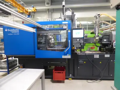 Spritzgießmaschine vollelektrisch – kavel bij Lueders & Partner, Lüdenscheid