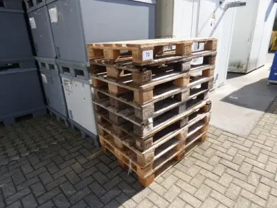Partij europallets – kavel bij Lueders & Partner, Lüdenscheid