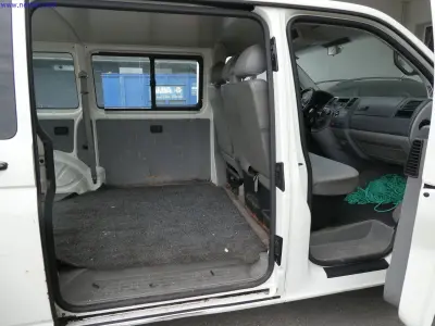 Van Volkswagen T5 1.9 TDI Caravelle – kavel bij NetBid, Tettnang