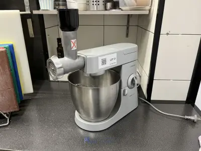 Planeetmenger KENWOOD CHEF – kavel bij VH Auctions