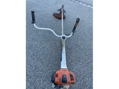 1 Stihl Freischneider FS 460 – kavel bij Zoll-Auktion, Sonthofen
