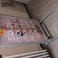 Stoepbord – kavel bij BOPA Auctions, Wervik