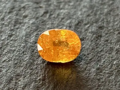 Spessartien - 1.99 carat natuurlijke spessartien – kavel bij Onlineveilingmeester