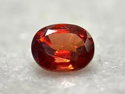 Edelsteen - 3.83 carat natuurlijke almandien – kavel bij Onlineveilingmeester