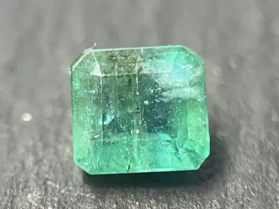 Smaragd - 2.16 carat natuurlijke smaragd – kavel bij Onlineveilingmeester