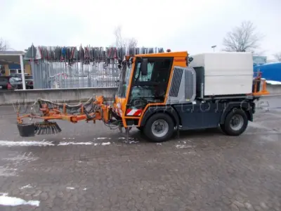 1 Geräteträger HANSA APZ 1003 M – kavel bij Zoll-Auktion, Celle