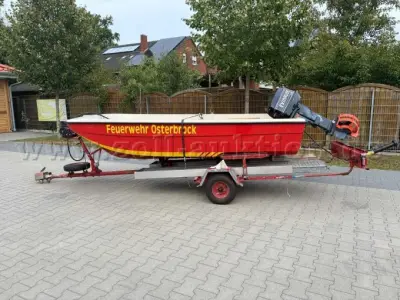 1 Boot (Hersteller unbek.) mit 25-PS (Evinrude) und Einachs-Trailer (Heinemann) – kavel bij Zoll-Auktion, Geeste