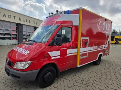 1 DAIMLER-BENZ, Marke 904.6, Feuerwehr Werkstattwagen, defekt, Bastlerfahrzeug – kavel bij Zoll-Auktion, Beelitz
