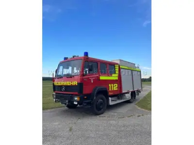 1 Löschfahrzeug - TLF 16/25 - Mercedes Benz - Typ: 1120 / AF – kavel bij Zoll-Auktion, Geretsried