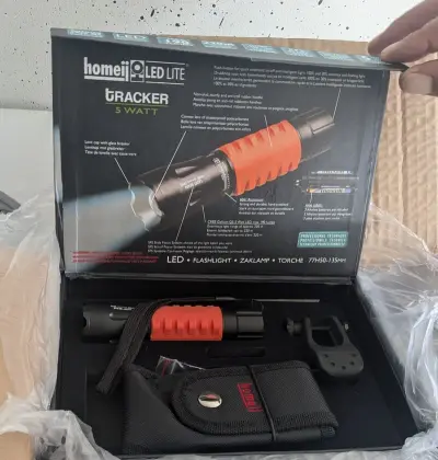 Ca. 20x Zaklamp tracker Led Lite Homeij, zwart /oranje, 13,5 cm – kavel bij Onlineveilingmeester