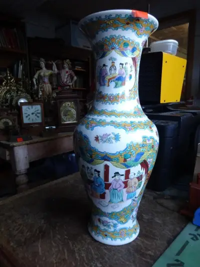 Chinese vaas H 49cm – kavel bij Openbare Verkopen, Izegem
