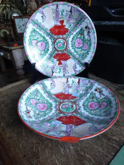 Paar chinese borden diameter 30cm – kavel bij Openbare Verkopen, Izegem