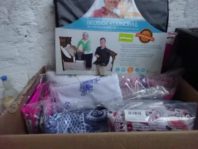 Lot textiel nieuw – kavel bij Openbare Verkopen, Izegem