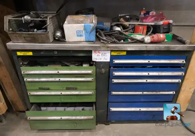 Gereedschap met inhoud – kavel bij Clicpublic