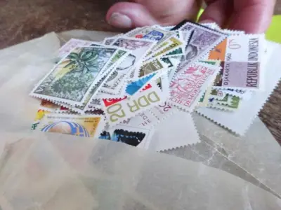 Lot postfrisse zegels (+-150) verschillende landen – kavel bij Openbare Verkopen, Izegem