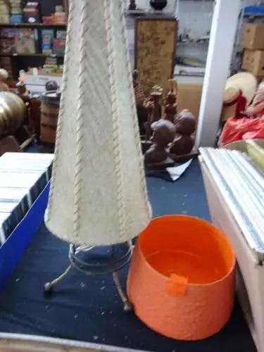 Designerlamp + kom – kavel bij Openbare Verkopen, Izegem