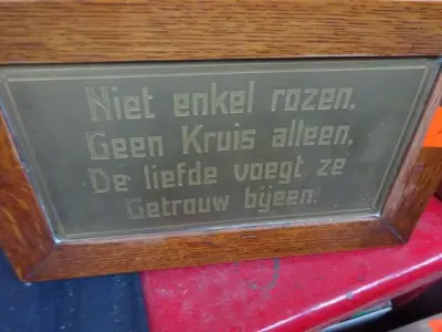 Koperen spreuk – kavel bij Openbare Verkopen, Izegem