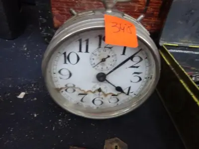 Wekker met repetitie – kavel bij Openbare Verkopen, Izegem